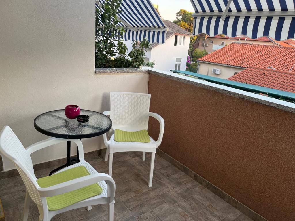 Ferienwohnung DeJA VU Makarska Exterior foto